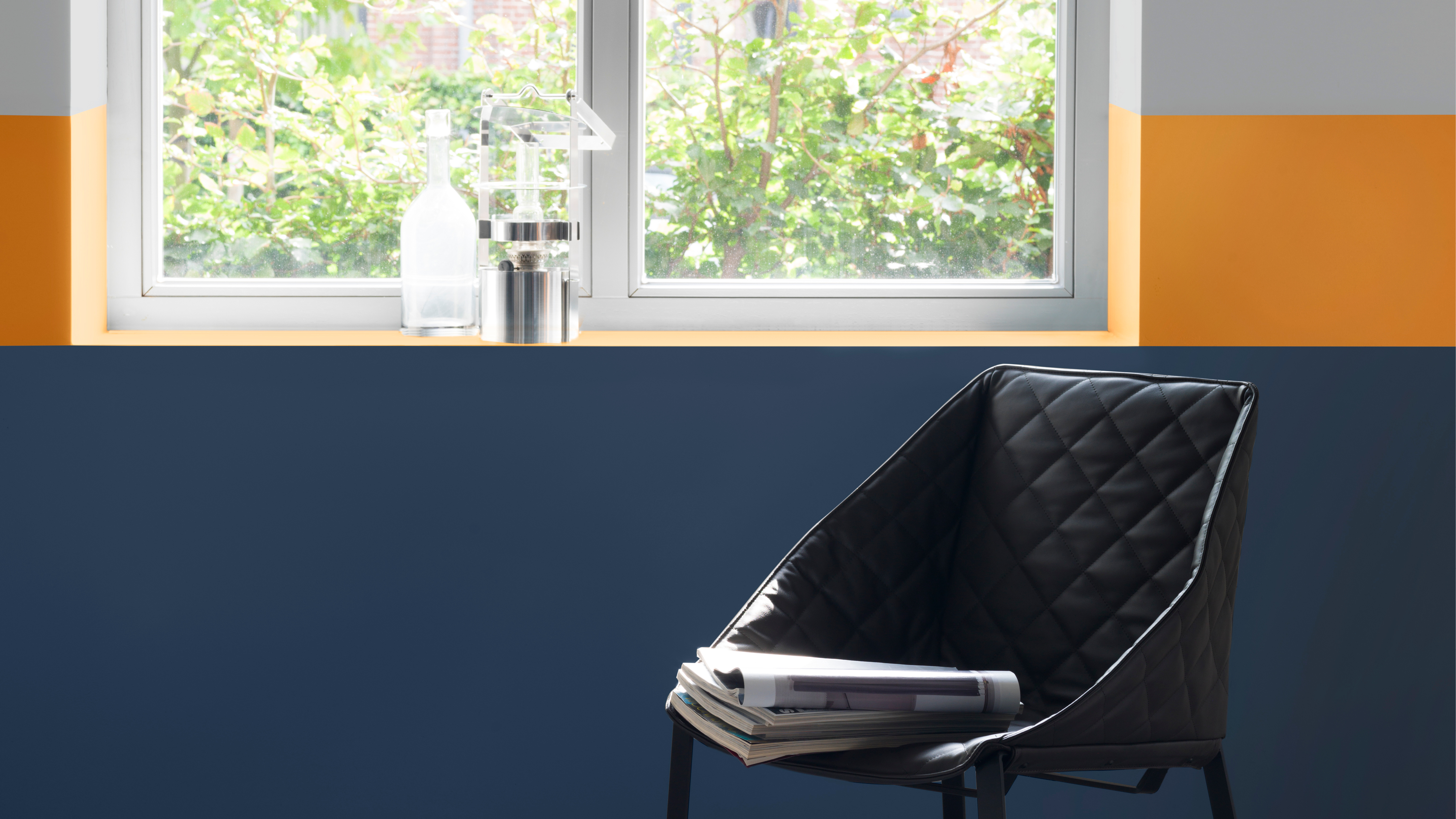 Get creative with clashing colours If you like to be a bit more daring with your decorating, take two starkly contrasting shades and use them to create a definite divide between your different living zones.