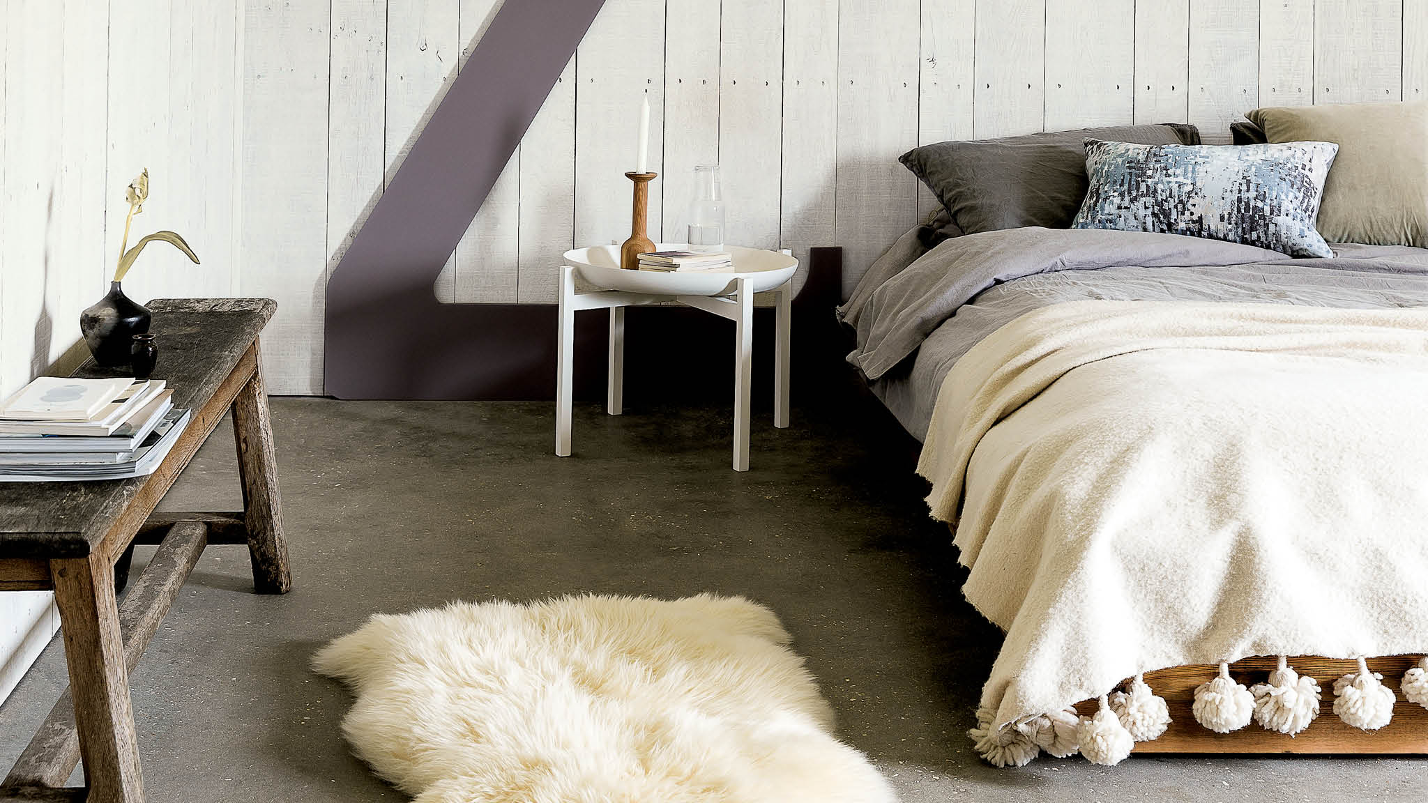 Lilac and grey bedroom One of the easiest ways to create romance in your bedroom is to blend a palette of soft, delicate colours for a look that’s supremely subtle and well balanced.