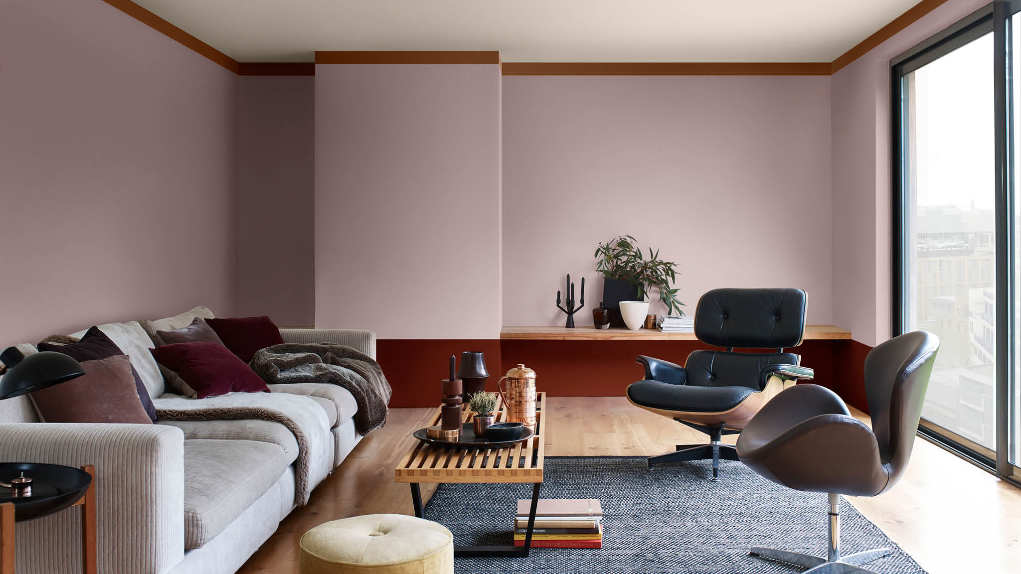 Snug living room in earthy tones Use earthy tones with Heart Wood for a snug living room